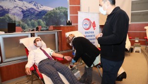 KASKİ personelinden kan bağışı kampanyasına destek