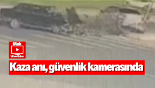 Kayseri'de 2 otomobilin karıştığı kaza, kameralara yansıdı