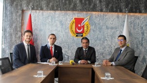 Türkiye Genç Fikirler Birliği Platformu Kayseri Gazeteciler Cemiyeti'ni ziyaret etti
