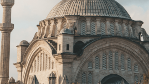 Cami tabelalarında düzenleme: T.C. ibaresi kaldırıldı