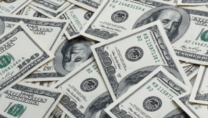 Dolar rekor tazeledi