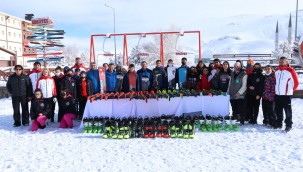 Gençlik Spor Müdürlüğü'nden malzeme desteği