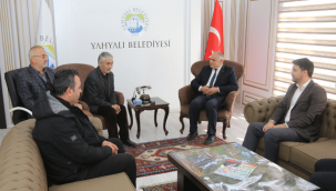 Muhtarlar ve esnaflardan Başkan Öztürk'e teşekkür