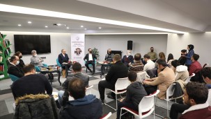 Talas'ta 'Gençlerle Kitap Sohbetleri' başladı