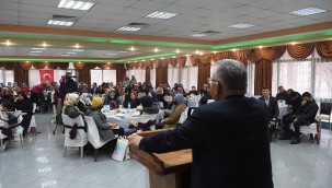 Başkan Büyükkılıç, Develi'de kadınlarla buluştu