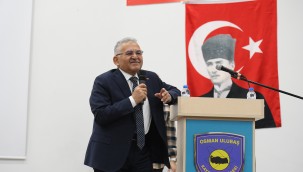 Başkan Büyükkılıç, Kariyer Günleri'ne Osman Ulubaş Fen Lisesi ile devam etti