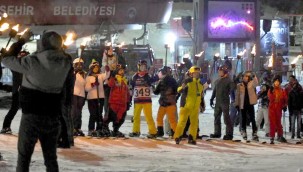 Erciyes'te yılbaşı kutlaması zirve yaptı