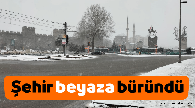 Kayseri'de yoğun kar yağışı etkili oldu