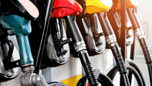 Akaryakıta 1 liranın üzerinde zam bekleniyor