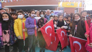 Başkan Büyükkılıç'tan İldem'e armağan