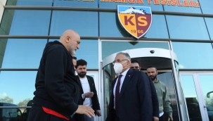 Başkan Büyükkılıç'tan Kayserispor'a moral ziyareti