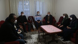 Başkan Büyükkılıç'tan şehit annesine taziye ziyareti