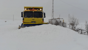 Büyükşehir, kapalı kırsal mahalle yolu bırakmadı