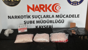 Durdurulan araçtan 4 kilo uyuşturucu madde çıktı