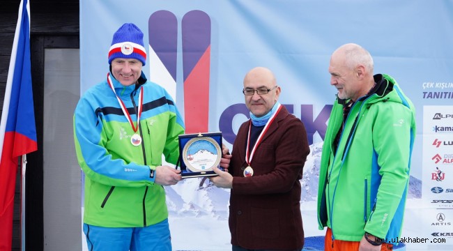 Erciyes'te Çek Kış Spor Günleri etkinliği