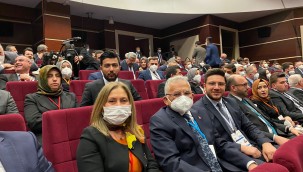 Başkan Büyükkılıç, Ak Parti Genişletilmiş İl Başkanları Toplantısı'na katıldı