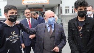 Başkan Çolakbayrakdar'dan gençlere 3 yeni kütüphane müjdesi
