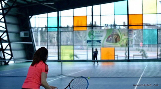 Büyükşehir Spor A.Ş.'den kadınlara özel tenis turnuvası