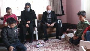 Çolakbayrakdar çifti, Kocasinanlıların kandilini kutladı