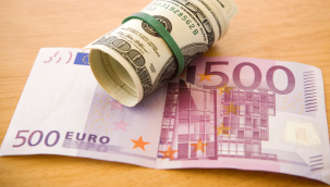 Dolar ve Euro'nun yükselişi sürüyor