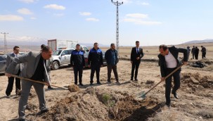 İncesu'da bin 250 fidan toprakla buluştu