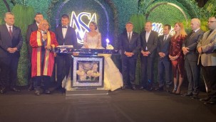 İyi Partili Kazım Yücel'in oğlu Mustafa Yücel evlendi