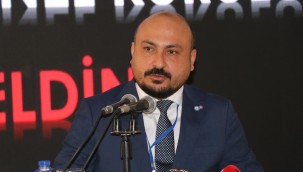 Akademik Meslek Odaları Birliği Başkanlığına Süleyman Varol seçildi