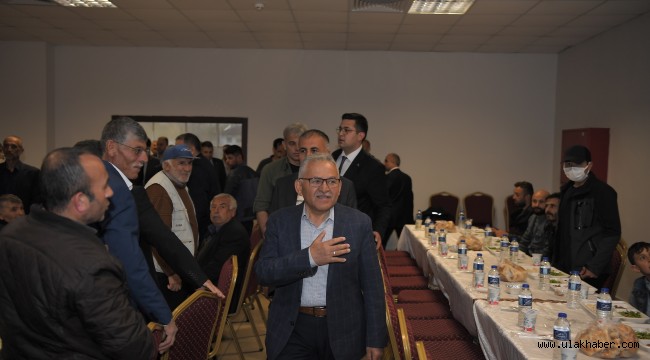 Başkan Büyükkılıç, iftar sofrasının bereketini Sarız'da yaşadı