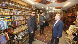 Başkan Büyükkılıç, kapı kapı esnaf ziyaretlerini sürdürüyor