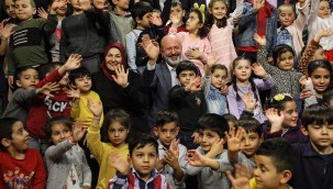 Başkan Çolakbayrakdar, iftarda gençlerle buluşuyor