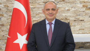 Başkan Esat Öztürk'ten Kadir Gecesi kutlama mesajı