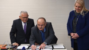 Büyükşehir ve hayırsever iş birliği ile kedi-köpek evi