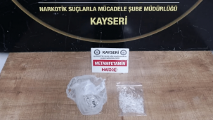 Kovalamaca sonucu yakalanan araçta, uyuşturucu madde ele geçirildi!