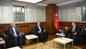 Memur-Sen Genel Başkanı Yalçın'dan Başkan Büyükkılıç'a ziyaret