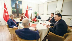 Muhalefet partileri 6'lı masada 3. kez toplandı!