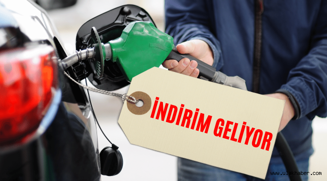 Benzinin litre fiyatında indirim bekleniyor