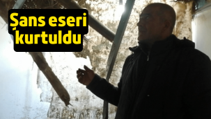 Çatısı yıkılan kerpiç evden mucize eseri kurtuldu 