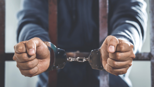 Hırsızlık şüphelisi 4 kişi gözaltına alındı