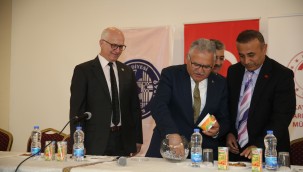 Kayseri Büyükşehir Belediyesi, 3 bin 200 koyunun dağıtımına başladı