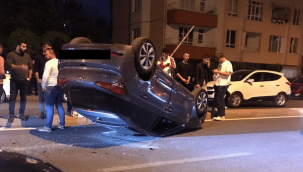 Kayseri'de bu kez Kızılırmak Caddesi'nde araç takla attı