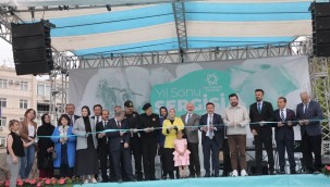 Kocasinan Akademi'nin yıl sonu sergisi açıldı