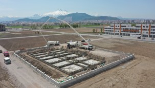 Kocasinan Belediyesi, Yunusemre Mahallesi'nde aile sağlığı merkezinin temelini attı