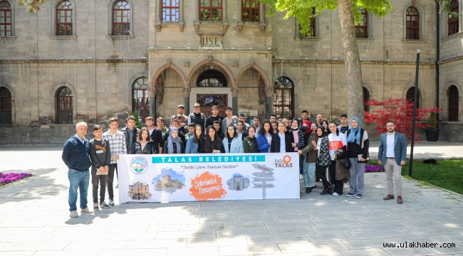 Talas Belediyesi'nden öğrencilere, 'Tarihi Çevre Tanıtım Gezileri'