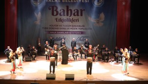 Türk dünyası bu gösteride buluştu