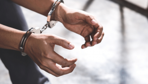 Aranan kişilere yönelik 'pençe' operasyonu