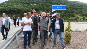 Bakan Karaismailoğlu, sel bölgesi Sinop Ayancık'ta