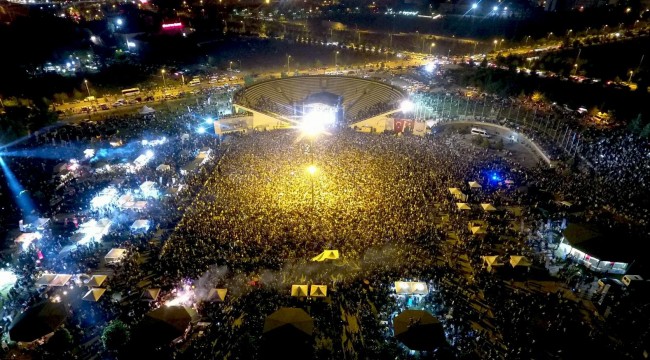 ERÜ'deki Manga konserine yoğun ilgi