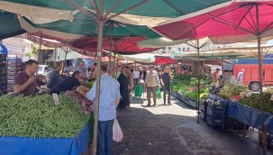 Kayseri semt pazarında sebze ve meyve fiyatları