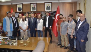 Uygur Türklerinden Başkan İncetoprak'a ziyaret