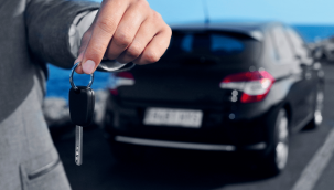 Araç kiralamada müşterilerini dolandıran 2 kişi tutuklandı 